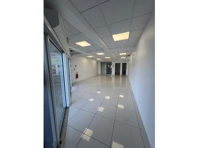 Location Locaux commerciaux - Boutiques à Baie-Mahault