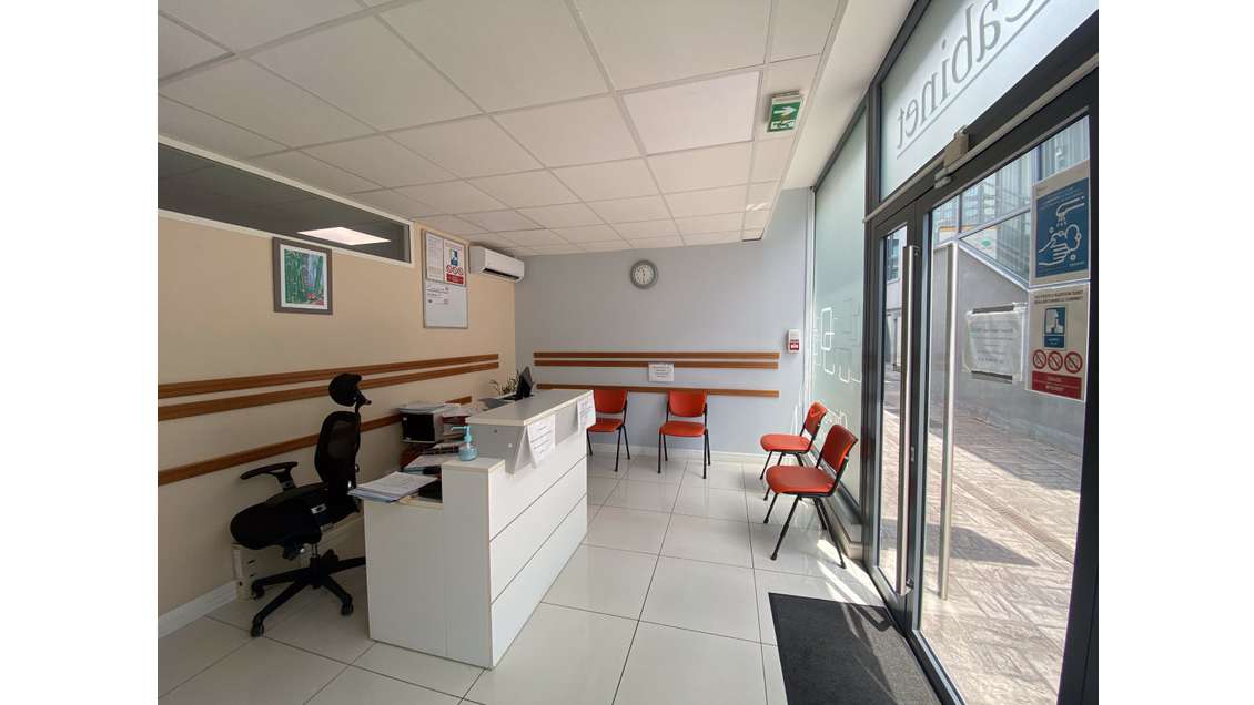 A louer local 112m² à Baie-Mahault Jarry