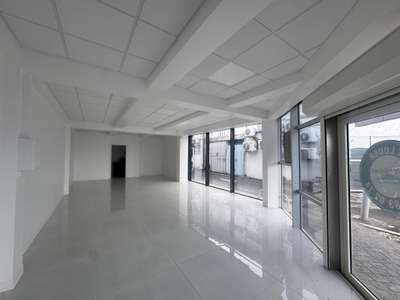 A louer bureau aménagé 65m² à Baie-Mahault Jarry 