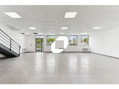 Location Locaux d'activités - Entrepôts à Bailly-Romainvilliers