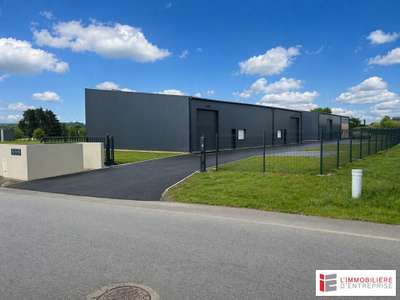 Location Locaux d'activités - Entrepôts à Bain-de-Bretagne