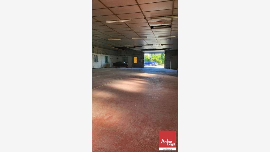 Entrepôt 543m² à louer à Baix proche Cruas-Meysse