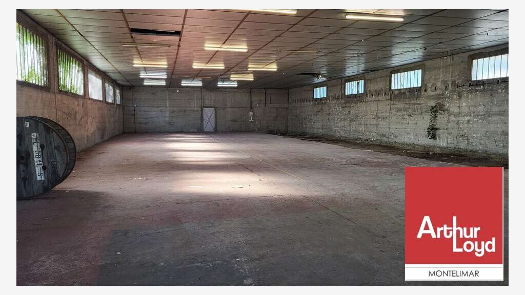 Entrepôt 543m² à louer à Baix proche Cruas-Meysse