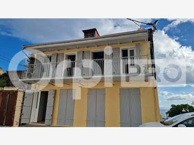 A louer local commercial 48m² à Basse Terre