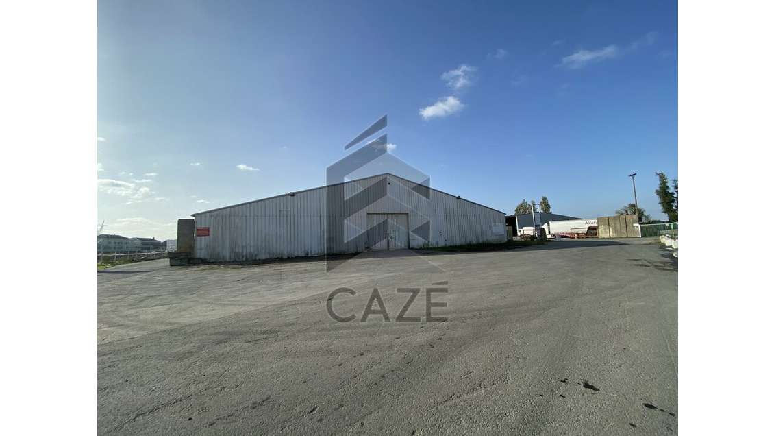 Locaux d'activités à louer ZI de Bassens