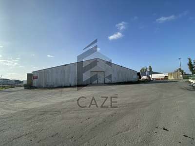 Locaux d'activités à louer ZI de Bassens