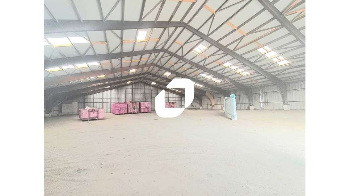 A louer Local d'activité 400m² Bassens