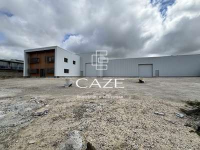 Bâtiment indépendant 1050m² à louer ZA de Bassens