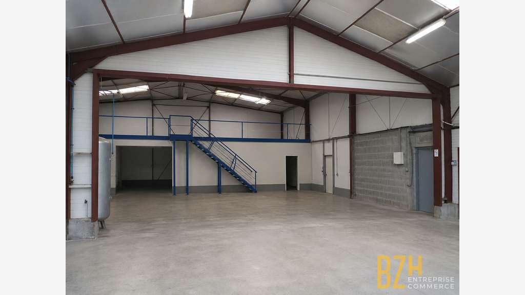 A louer local d'activité de 500m² à Baud (56)