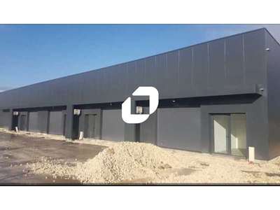 Location Locaux d'activités - Entrepôts à Baurech