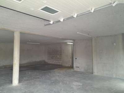 Location Locaux d'activités - Entrepôts à Bayonne