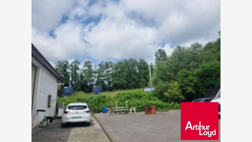 A louer entrepôt 500m² à Bayonne proche autoroute