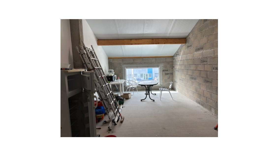 A louer dépôt avec bureaux Bayonne Saint Frédéric