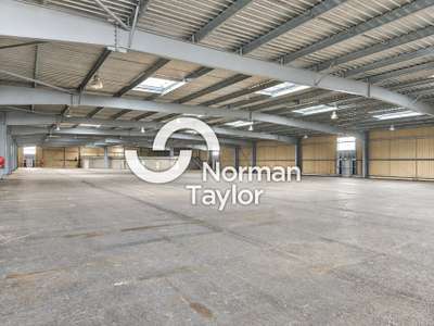 Entrepôt logistique de 2 994m² à louer à Bayonne