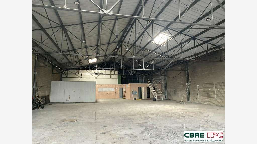 LOCATION - REF 8459FD/PC