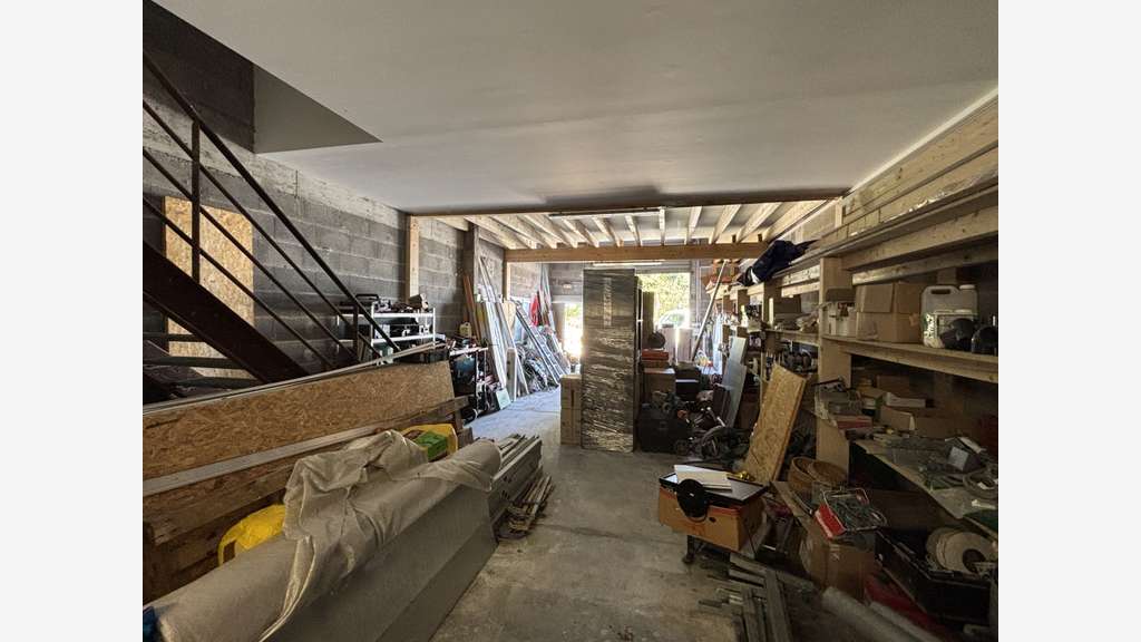 Local 175m² avec stockage extérieur à Bayonne
