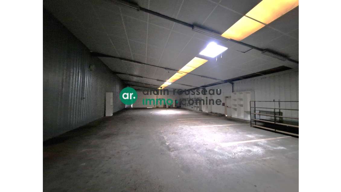 Local 490m² à louer à Angers Ouest / Beaucouzé