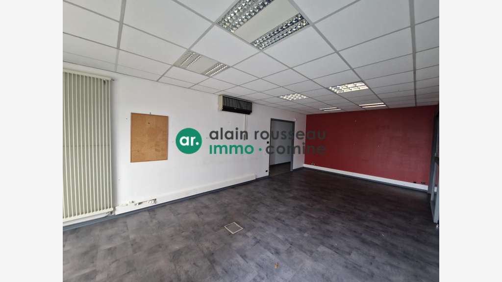 Local 490m² à louer à Angers Ouest / Beaucouzé
