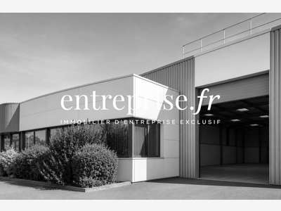 A louer local d'activité de 555m² à Beaucouzé