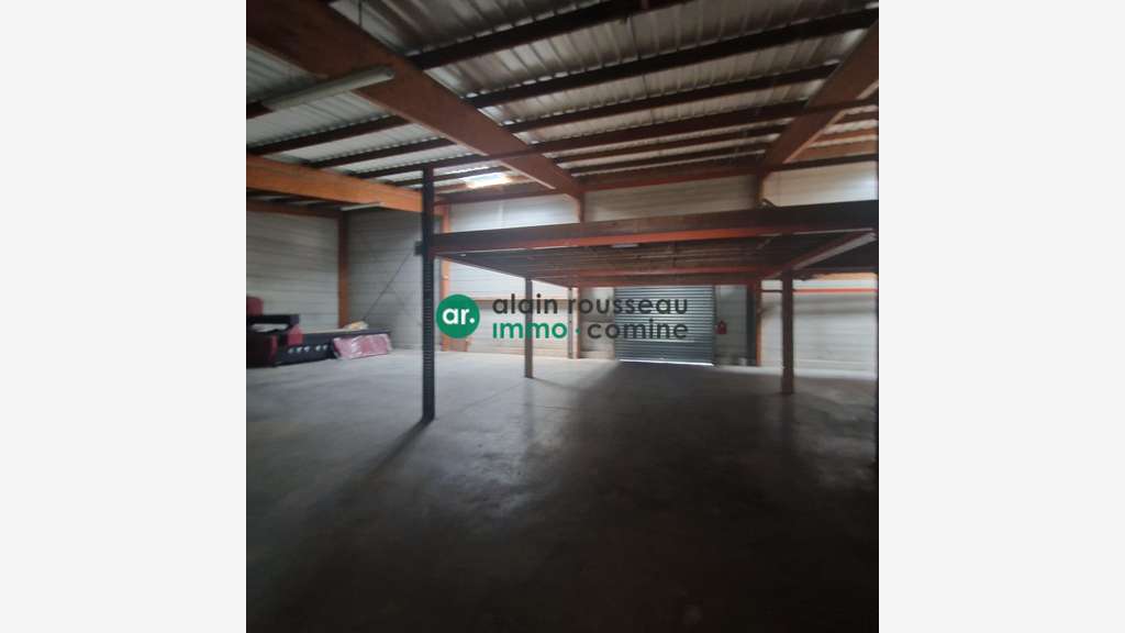 A LOUER LOCAL D'ACTIVITE 1300 m²