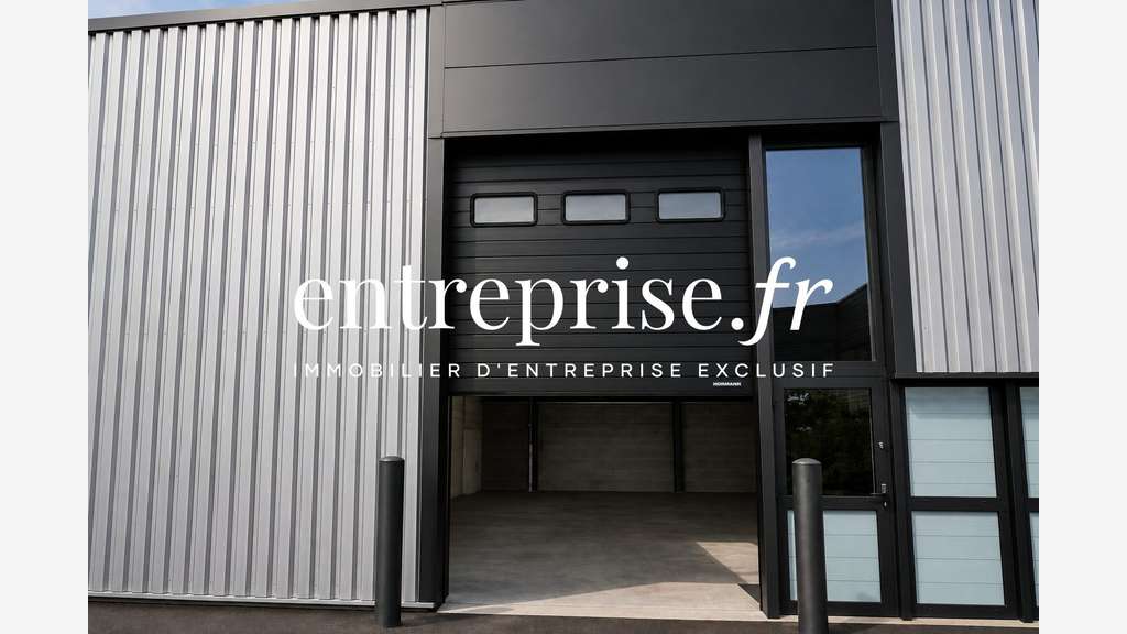 A louer local d'activité 250m² à Beaucouzé