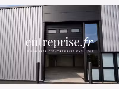 A louer local d'activité 250m² à Beaucouzé