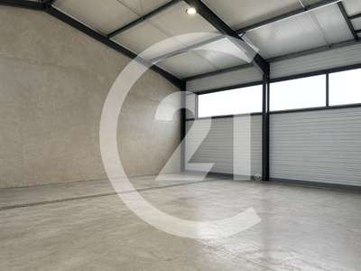 Local d'activité 205m² à Beaumont les Valence