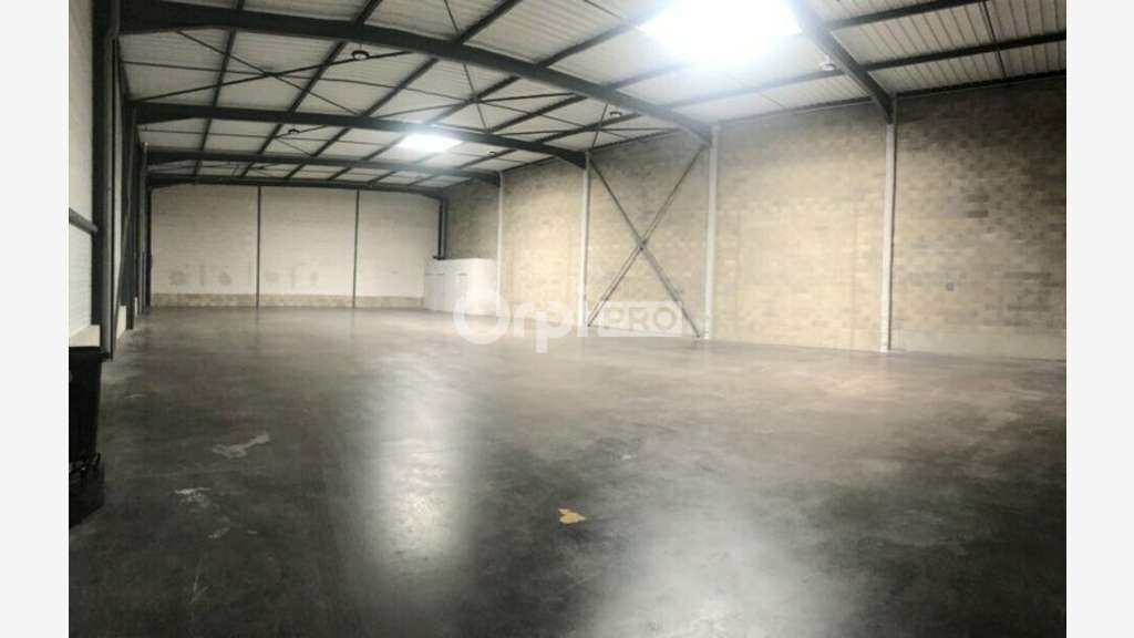 A louer local d'activité de 485m² secteur Beaune
