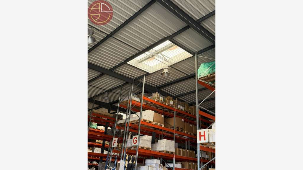 Location entrepôt avec bureaux 1 330m² à Beaupuy