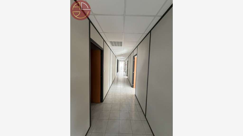 Location local d'activité de 862m² à Beaupuy