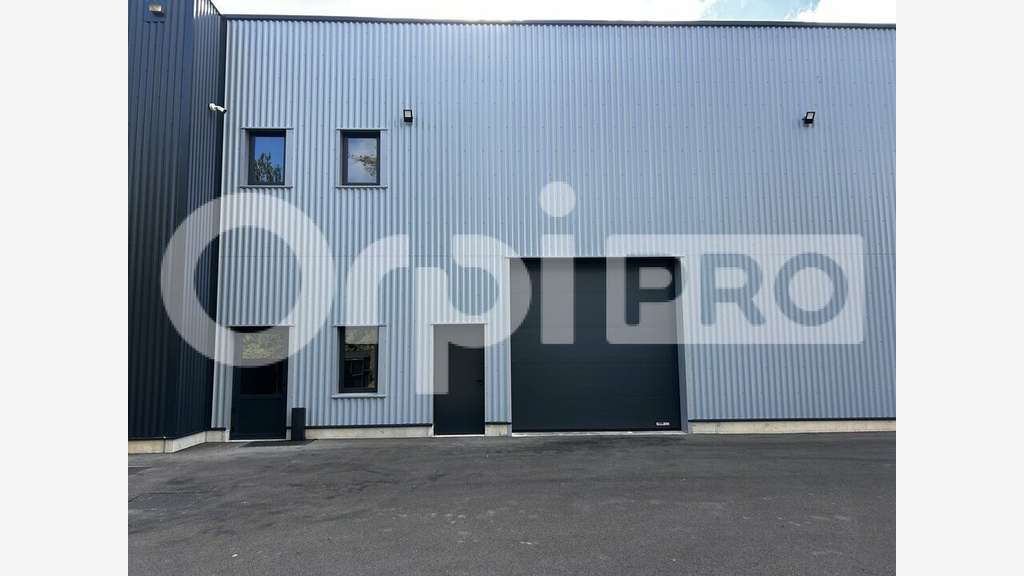 A louer local activité neuf 300m² Beauvais Tilloy