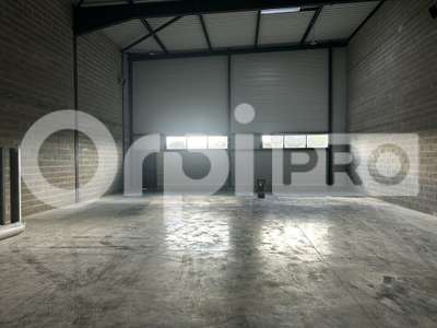 A louer local activité neuf 300m² Beauvais Tilloy