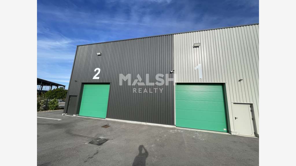 Local d'activités 150m² à louer à Beauvallon