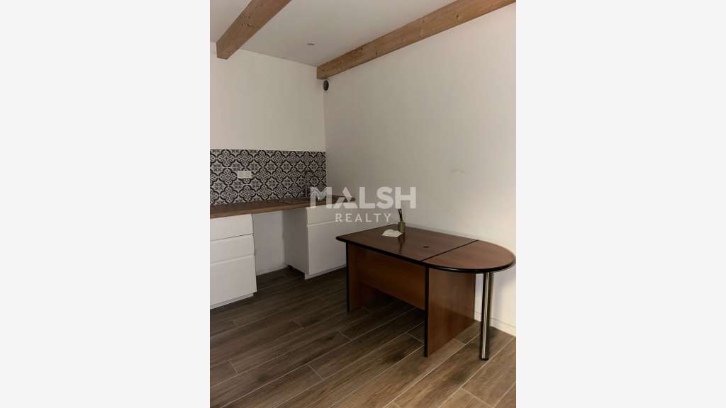 Local d'activités 360m² à Beauvallon - St-Andéol
