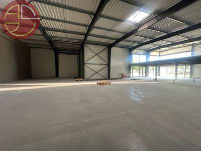 A louer entrepôt 690m² empl stratégique Beauzelle