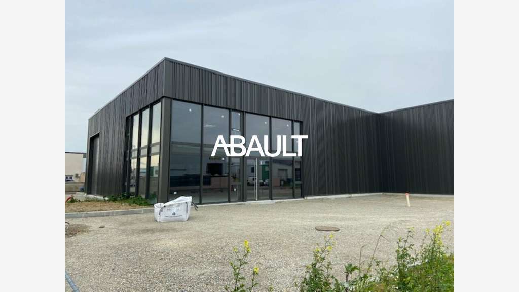 A louer bâtiment d'activités neuf 478m² à Blagnac