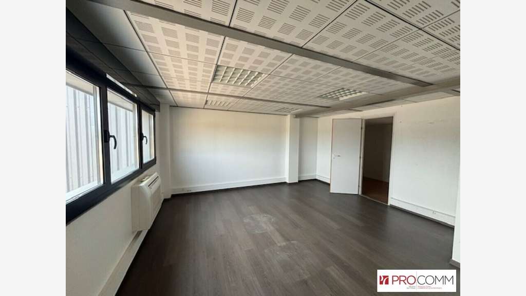BÉDARRIDES - MIXTE ACTIVITES-BUREAUX à louer