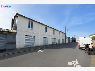 Entrepôt 140m² à louer à Bègles Bld Albert 1er