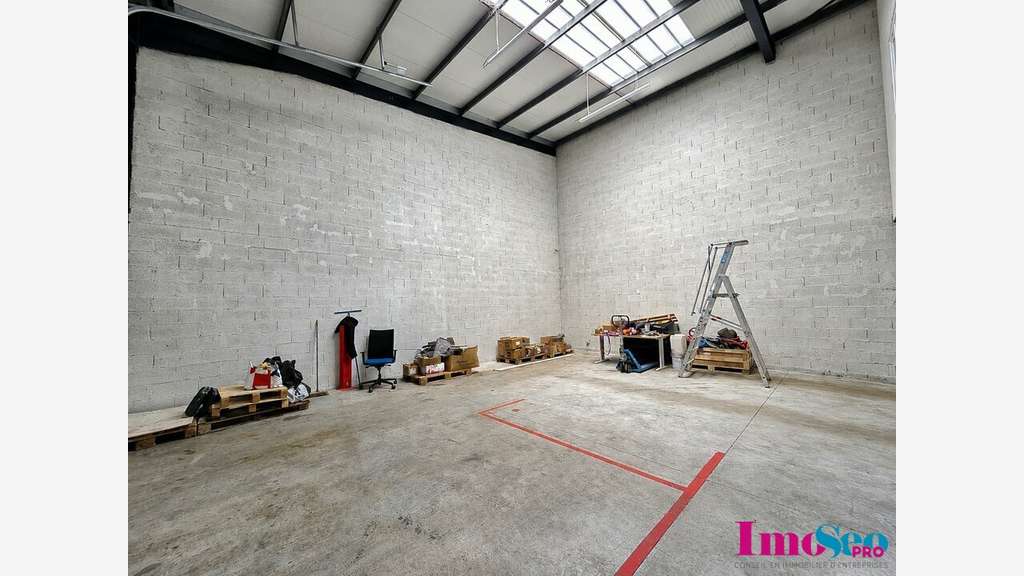 Entrepôt de 156m² à louer prox rocade Bègles