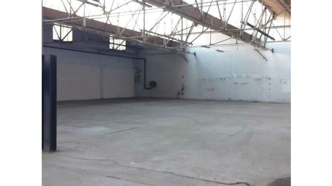 A louer local d'activités de 600m² à Belleville ZI