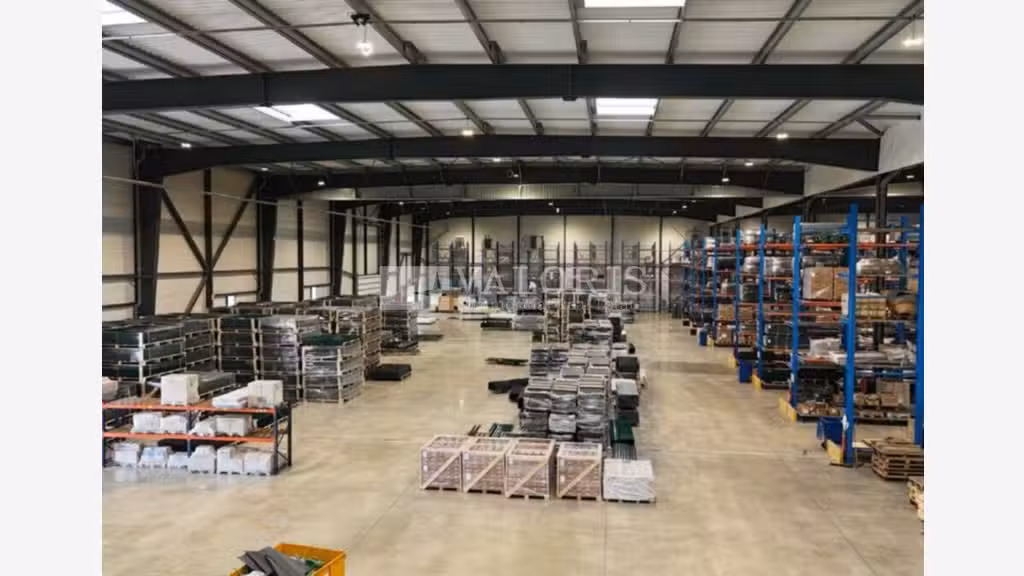 BELLEVILLE-EN-BEAUJOLAIS - ENTREPOT - LOGISTIQUE