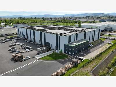 BELLEVILLE-EN-BEAUJOLAIS - ENTREPOT - LOGISTIQUE