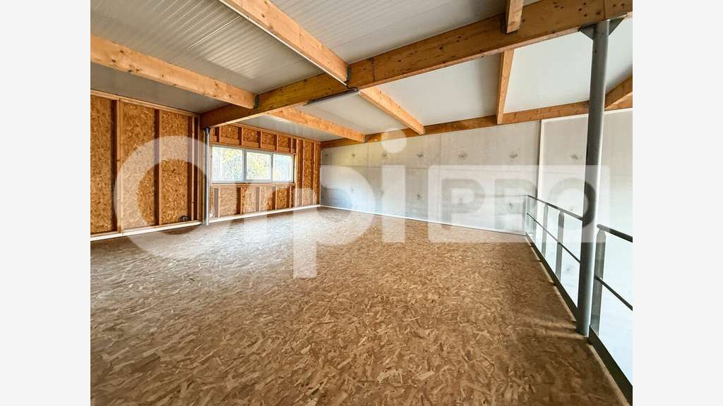 A louer local d'activité 200m² à Bénesse-Maremne
