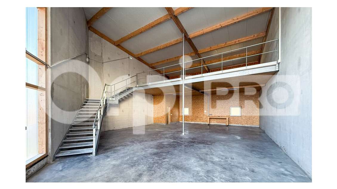 A louer local d'activité 200m² à Bénesse-Maremne