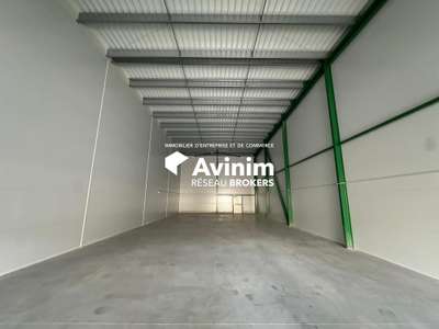 Local d'activité 632m² nouvelle Zone à Bernes/Oise