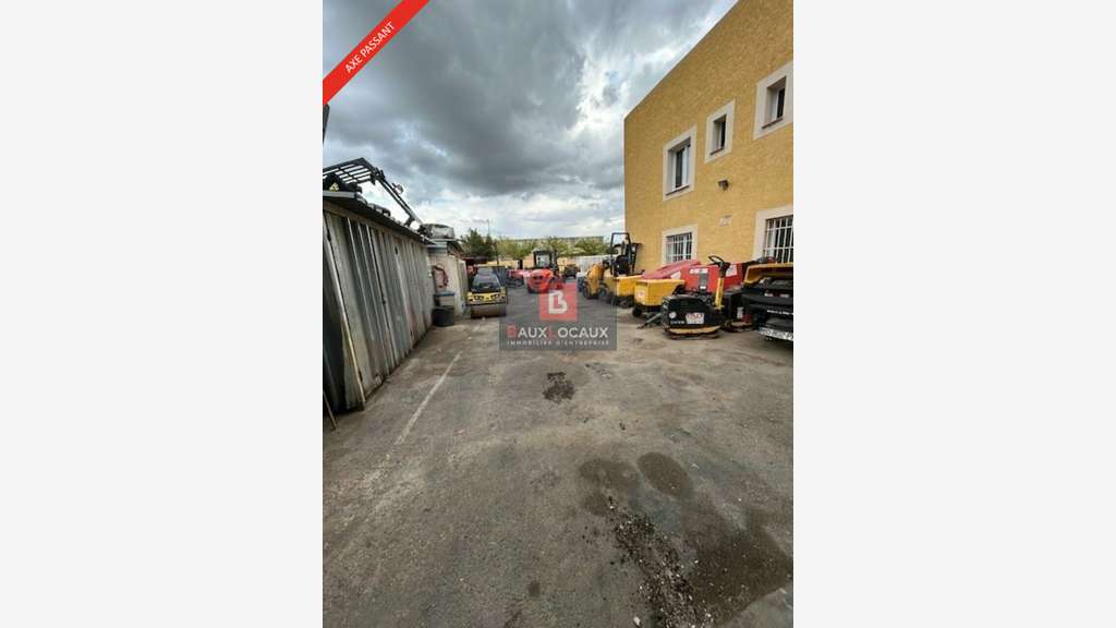 A louer local d'activité 225m² en ZI Berre-l'Étang