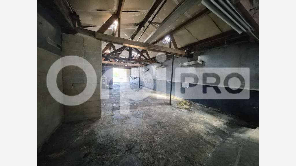 Local d'activité 153m² à louer à Petit Bétheny