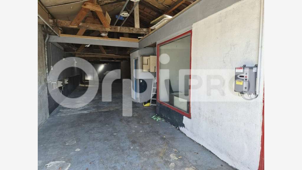 Local d'activité 153m² à louer à Petit Bétheny