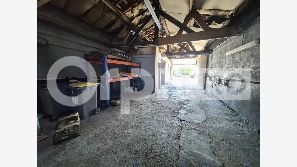 Local d'activité 153m² à louer à Petit Bétheny