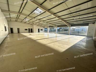 Location Locaux d'activités - Entrepôts à Betton